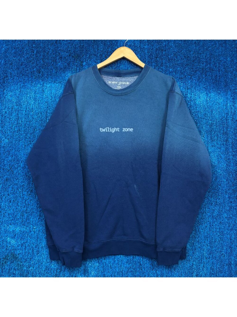 Ariana Grande Twilight Zone Blue Crewneck Sweater Size XXL